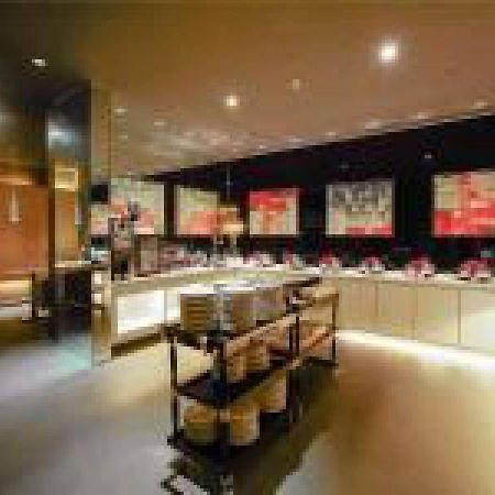 Jinjiang Inn Nanjing Road Pedestrian Streeteast Asia Hotel Шанхай Екстериор снимка